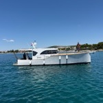 Exterior — Enavigo Power 39
